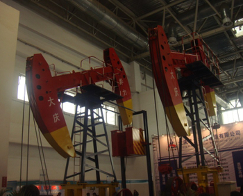 Pumping Unit (C912D-305-192)